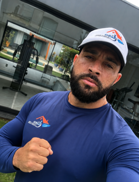 Leonardo Costa, proprietário da Léo Calhas & Rufos